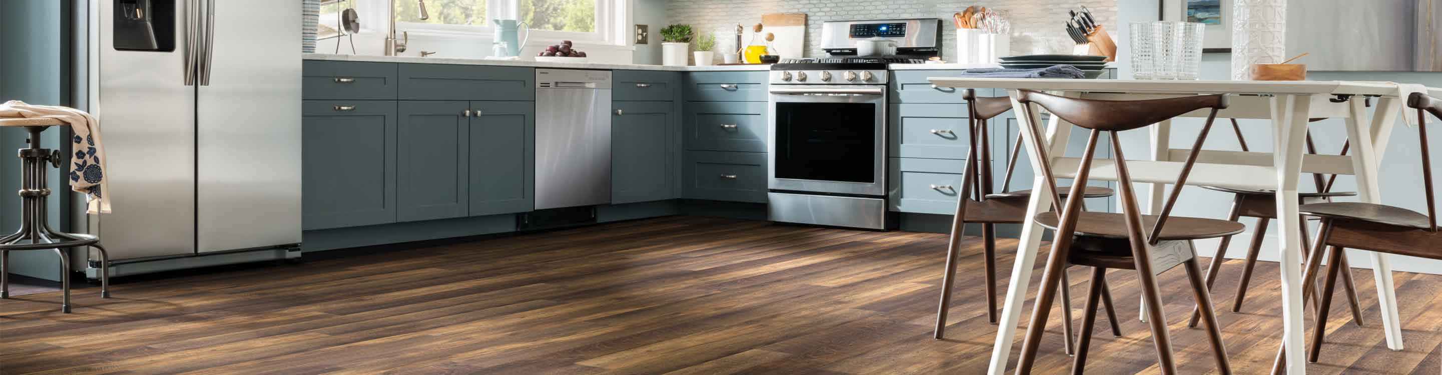 wood look vinyl flooring in kitchen dining room