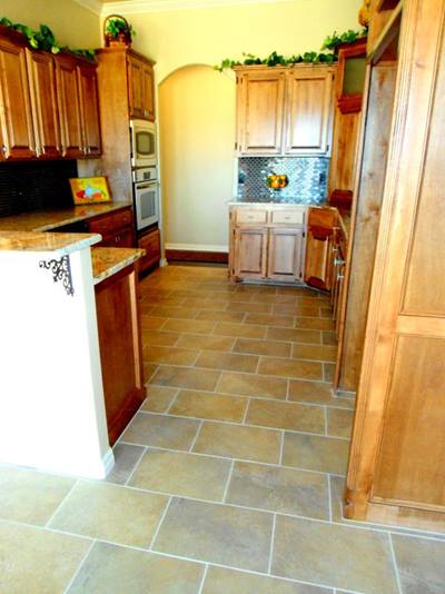 brewer-carpet-one-floor-home-edmond-ok-installation-gallery-griffen-park-kitchen